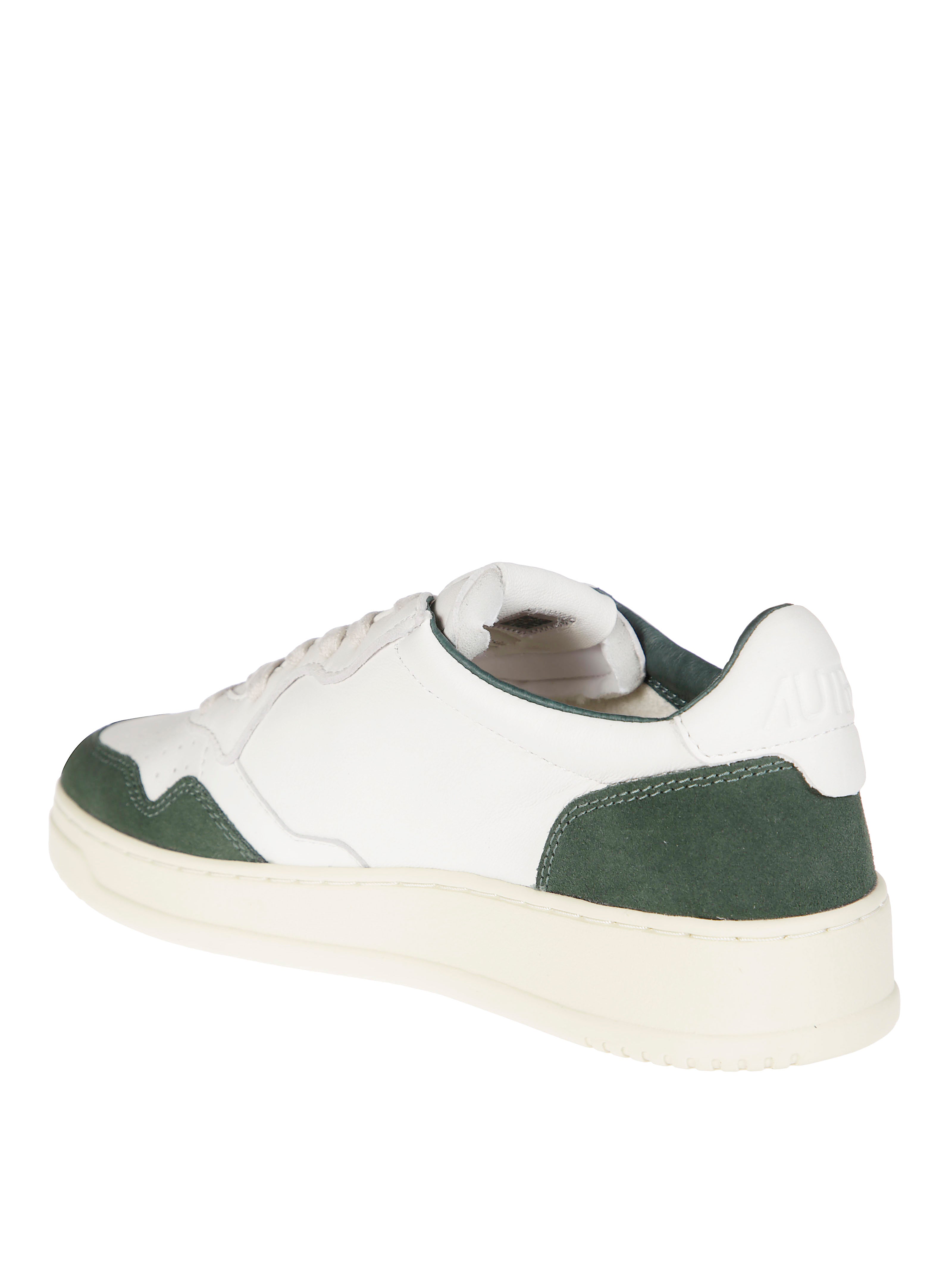 AUTRY Fashion-Forward Medialis Low Sneakers for Women